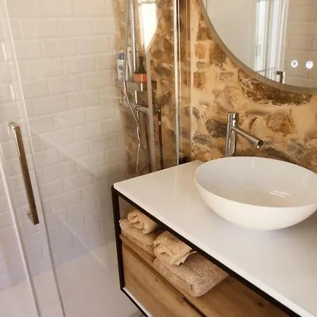 Casita Con Jardin En Sada * Carnoedo