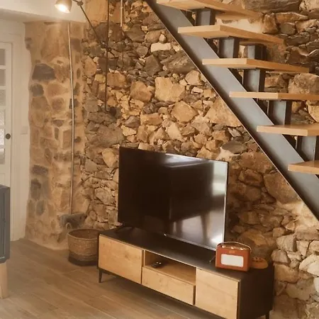 Casita Con Jardin En Sada Carnoedo