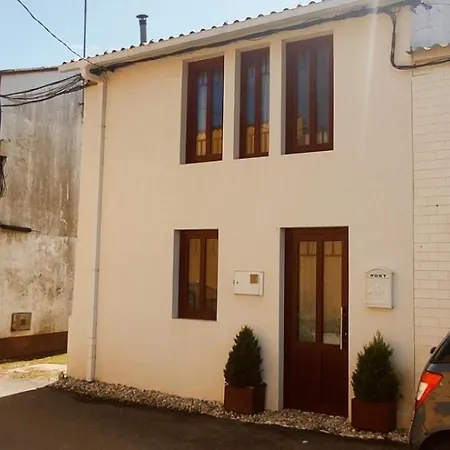 Holiday home Casita Con Jardin En Sada