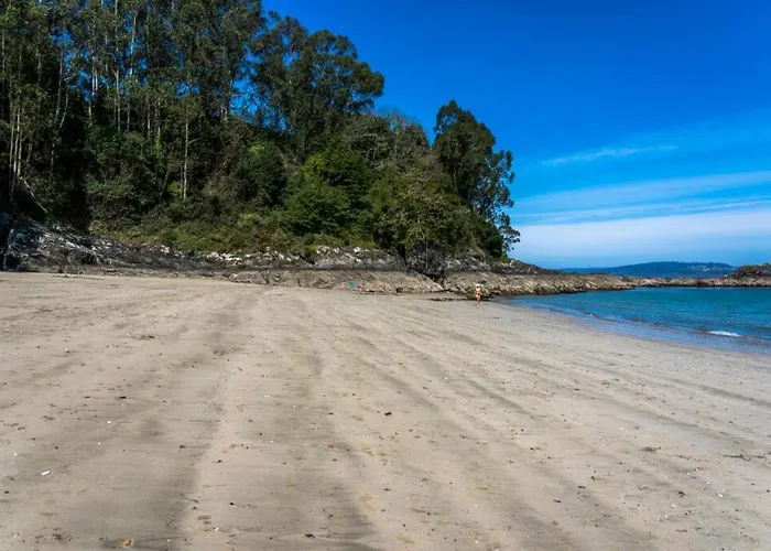 別荘 Casita Con Jardin En Sada Carnoedo