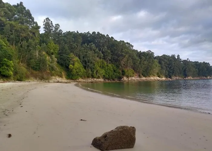 別荘 Casita Con Jardin En Sada Carnoedo