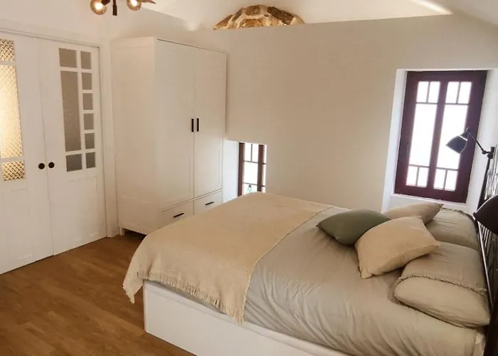 Casita Con Jardin En Sada